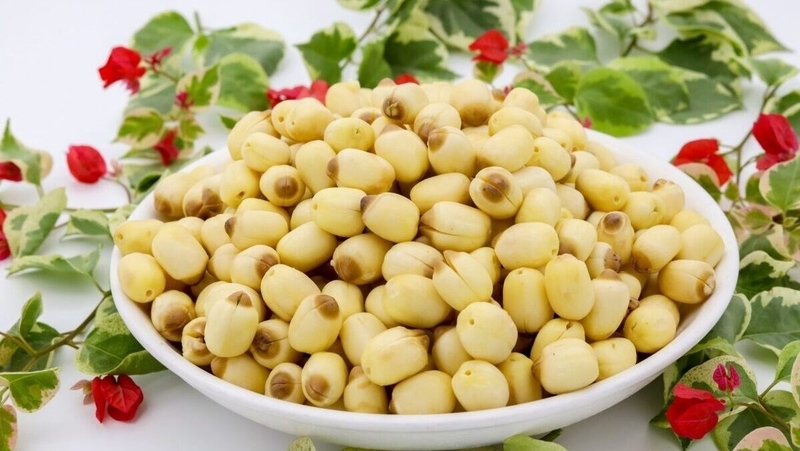 hat sen co nhieu loi ich, nhung khong phai ai cung nen an nhieu hinh anh 1