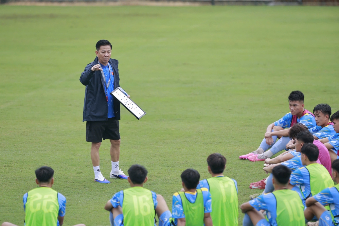 ket qua bong da viet nam hom nay 24 9 u16 viet nam thua u16 australia 2-4 hinh anh 4
