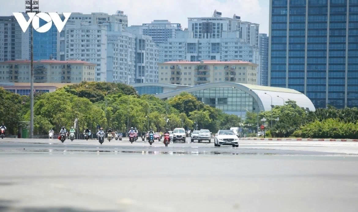 Thời tiết ngày 23/9: Hà Nội nắng gián đoạn, miền Trung và Nam Bộ mưa to