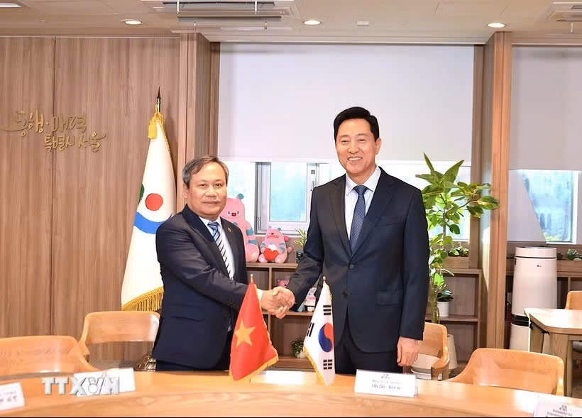 ha noi va seoul tang cuong hop tac song phuong chien luoc hinh anh 1