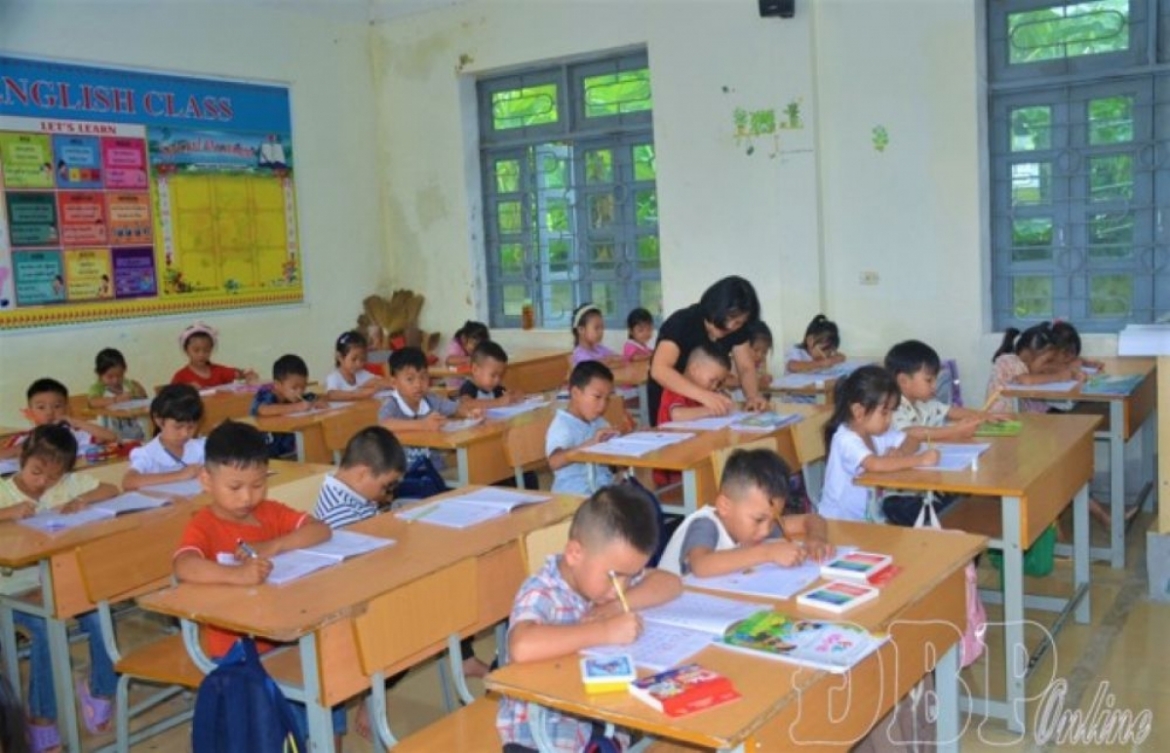 bao dam quyen duoc hoc tap cua tre em vung cao hinh anh 3