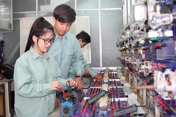 Bộ GD-ĐT đề xuất tối đa 30 người học/nhà giáo, tối thiểu 12m² đất/người học