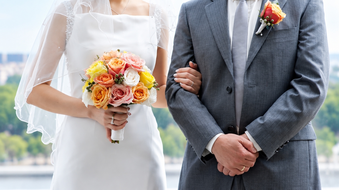 Gia đình cấm cưới vì không hợp tuổi?