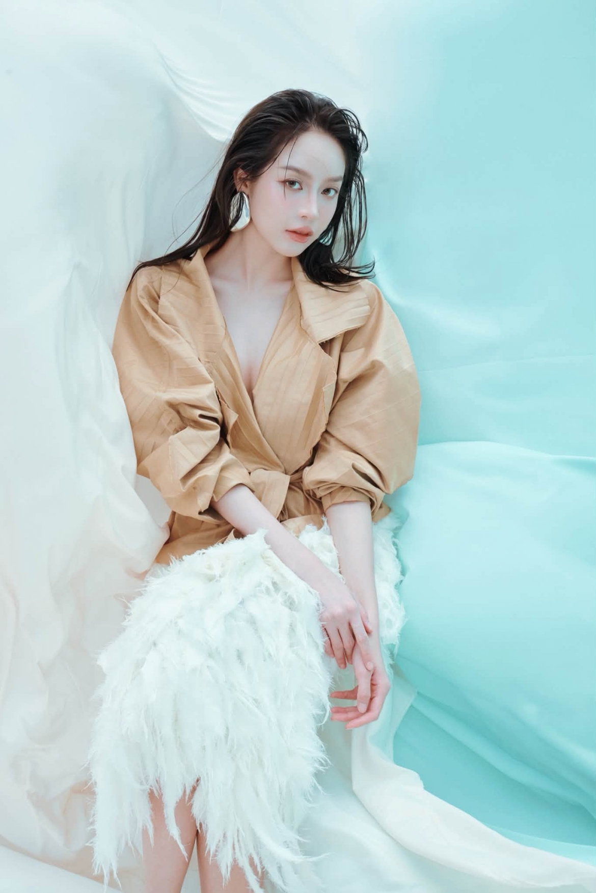 sao viet 6-9 diem my tan huong binh yen, tieu vy hoa co tien xanh hinh anh 8
