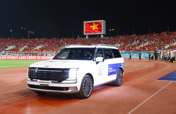 hyundai giam gia hang loat mau xe, cao nhat 220 trieu dong hinh anh 2