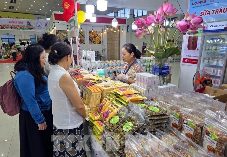 vietnamese week in thailand expands retail market access picture 1