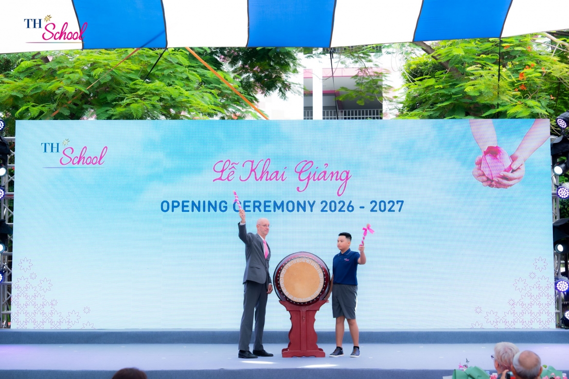 khai giang nam hoc 2026 - 2027 tai th school mot thap ky khong ngung vuon xa hinh anh 1