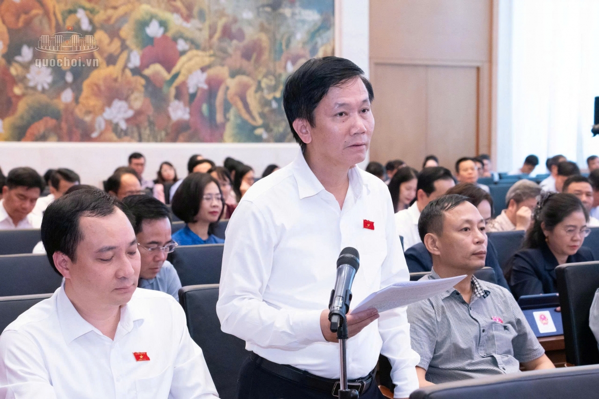 ĐBQH lo ngại bỏ quyền kiểm tra của BHXH, quyền lợi lao động sẽ bị đe dọa