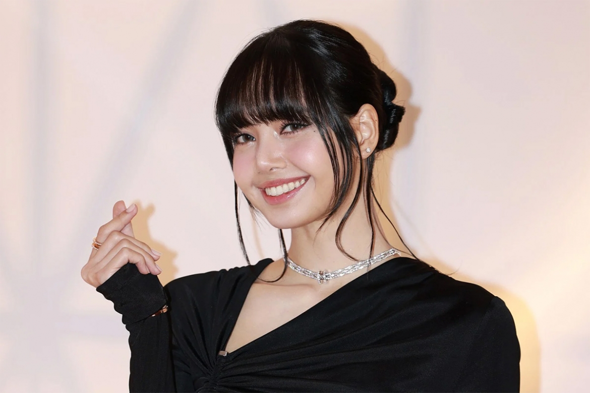 lisa blackpink tiet lo dream viet ve nguoi yeu cu toi da xin phep nguoi ay hinh anh 1