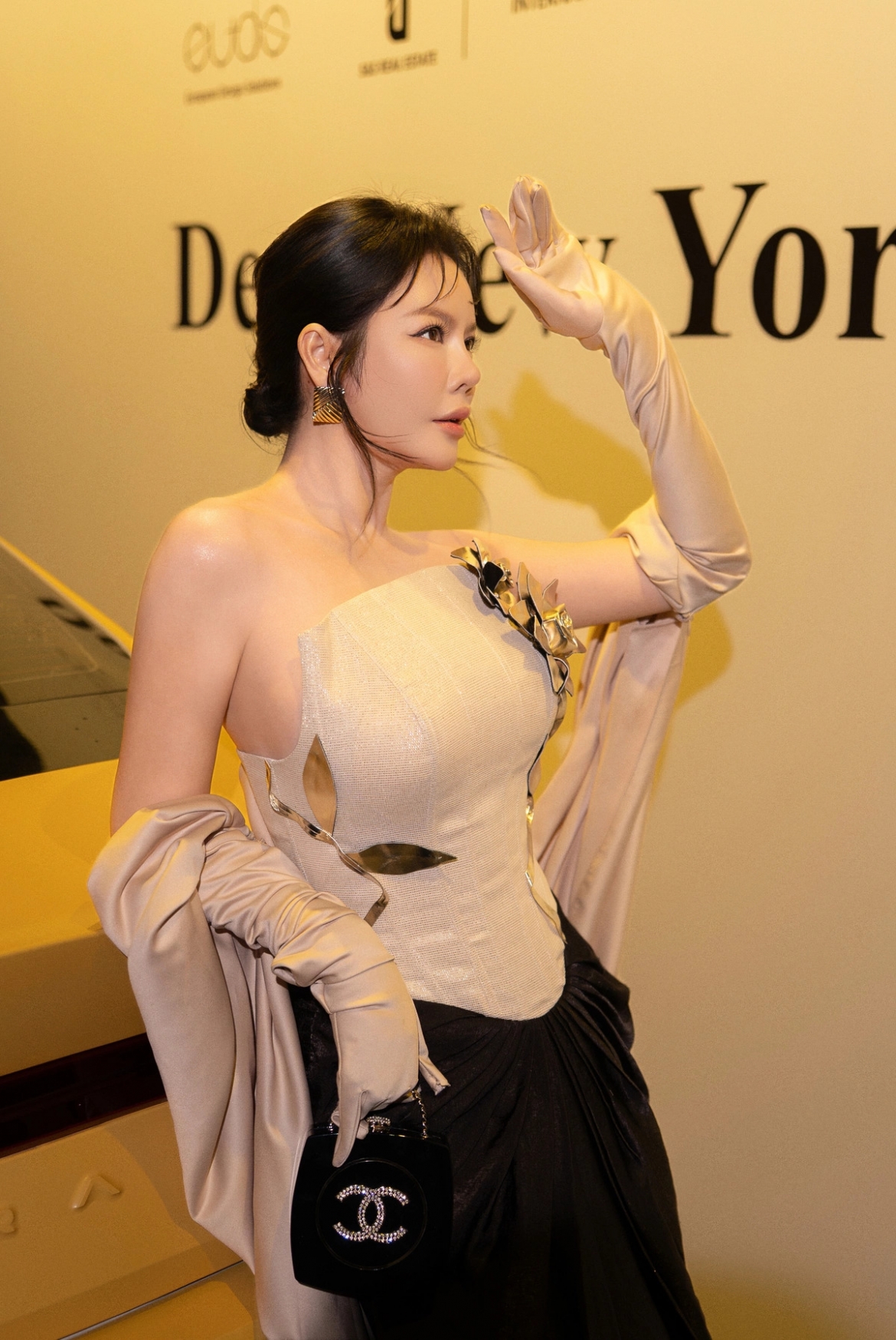 sao viet 23-9 hoai linh chuc phuc hoai lam truoc them dam cuoi hinh anh 8