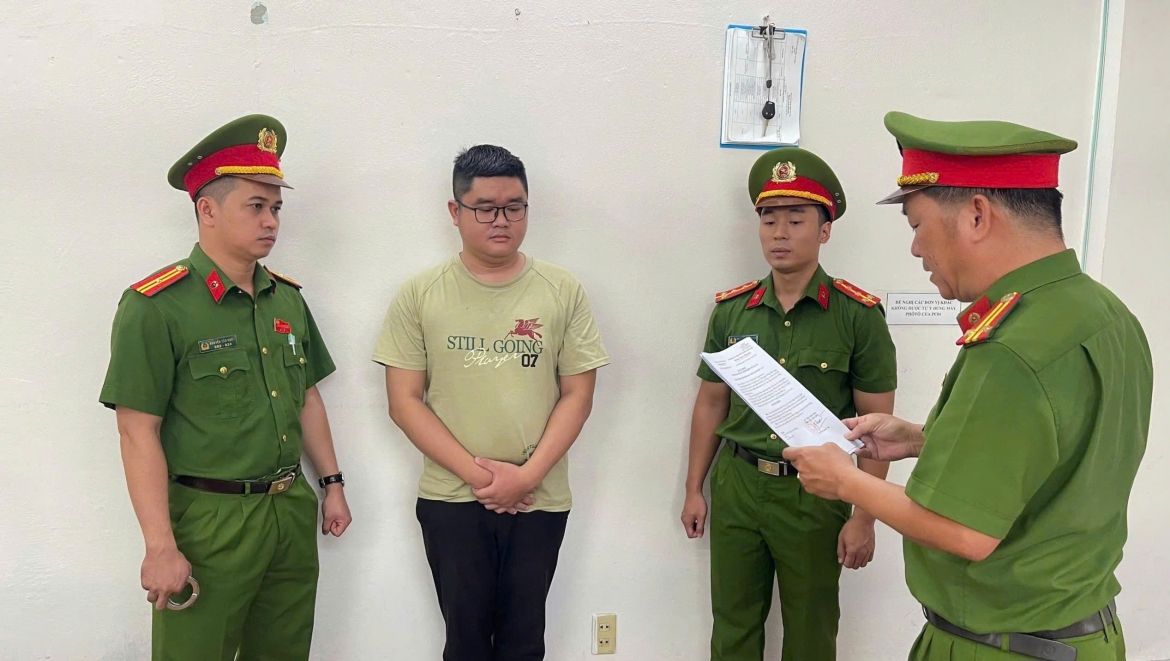 Nóng 24h ngày 20/9: Khởi tố đối tượng chiếm đoạt gần 2 tỷ đồng tiền “đáo hạn”