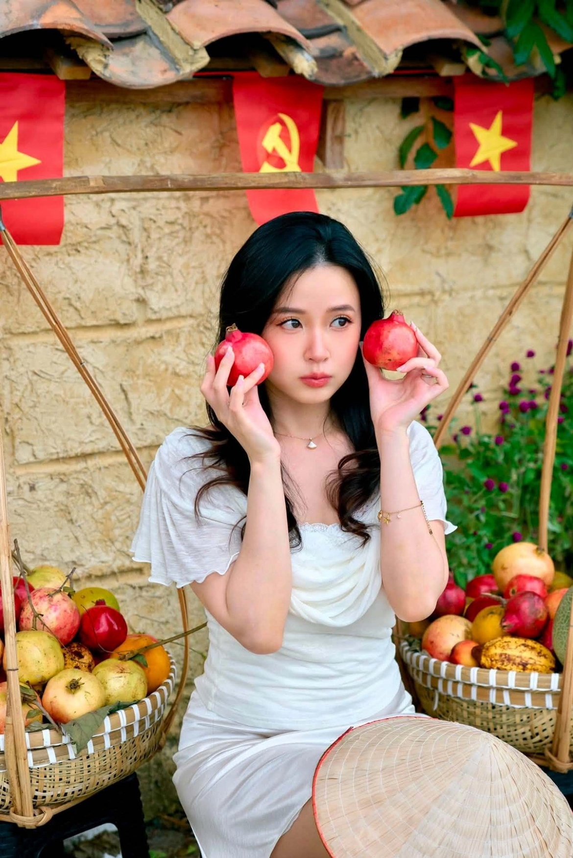 sao viet 16-9 hoa minzy va mc khanh vy cung vinh du nhan cong viec moi hinh anh 8
