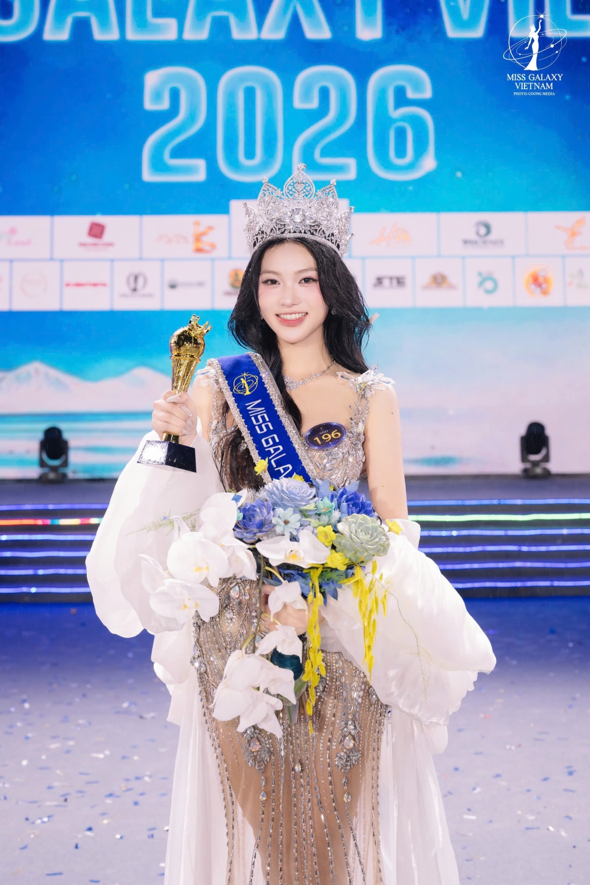 sac voc nu sinh su pham dang quang miss galaxy vietnam 2026 hinh anh 1