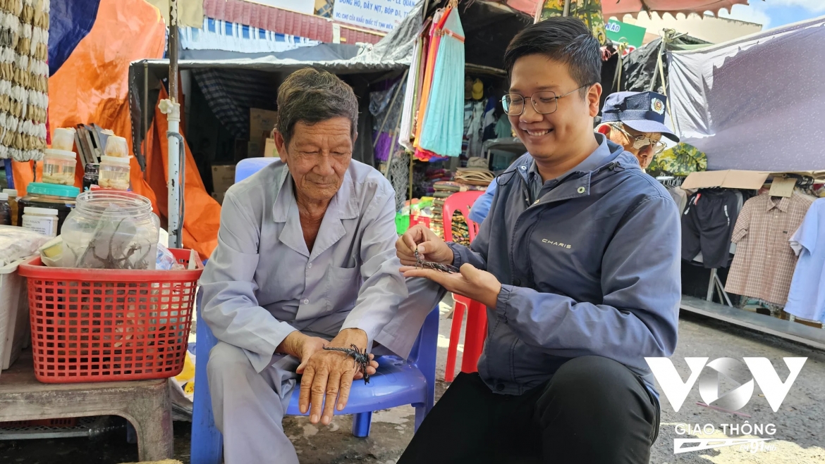 cho tinh bien, thien duong dac san mien bien gioi hinh anh 2