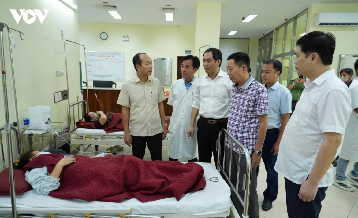 bo y te chi dao khan vu 174 nguoi nhap vien nghi ngo doc thuc pham o hue hinh anh 1