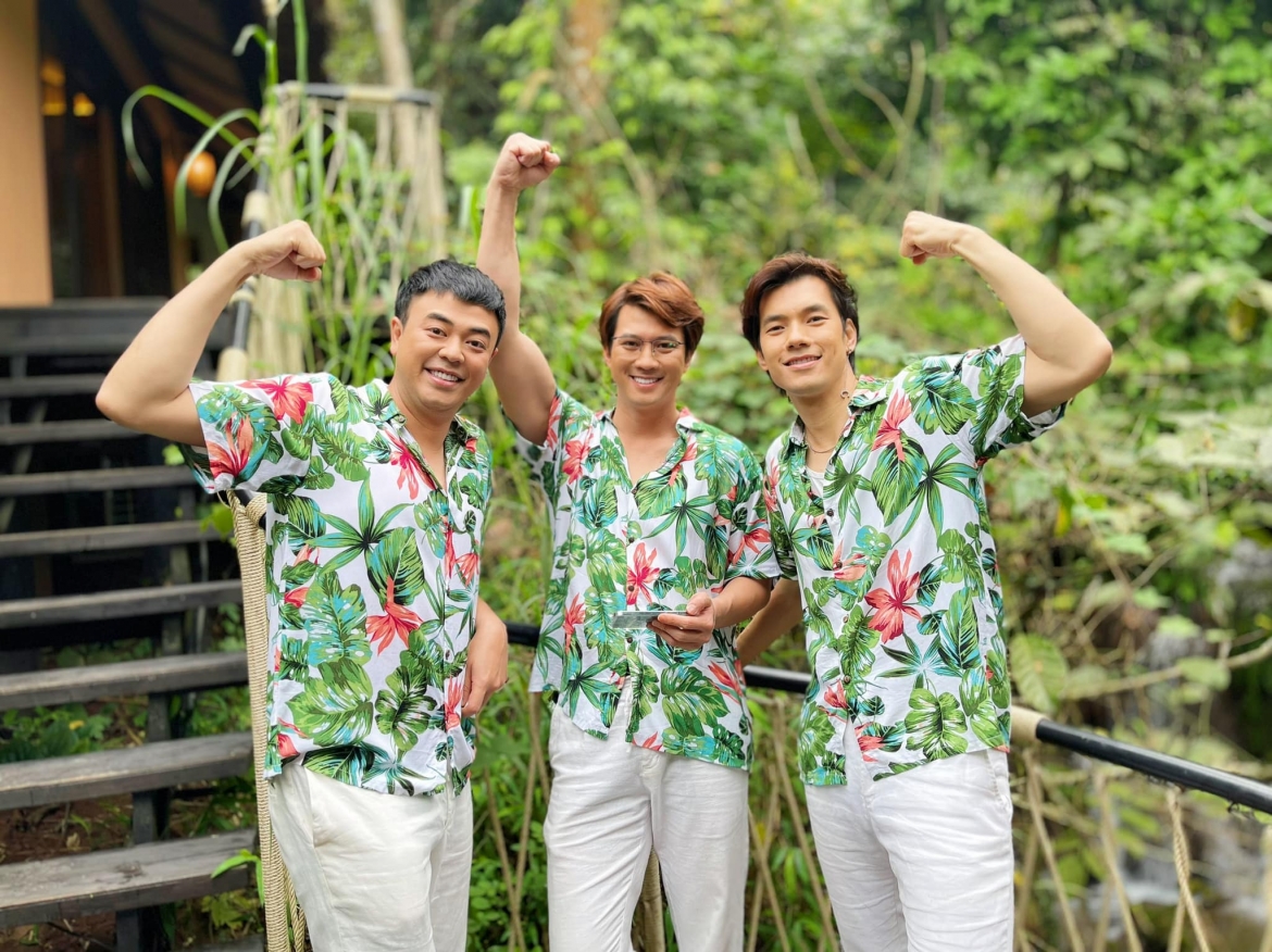 nhan phuc vinh 40 tuoi chua tung cong khai ban gai va man cau hon gay chu y hinh anh 5