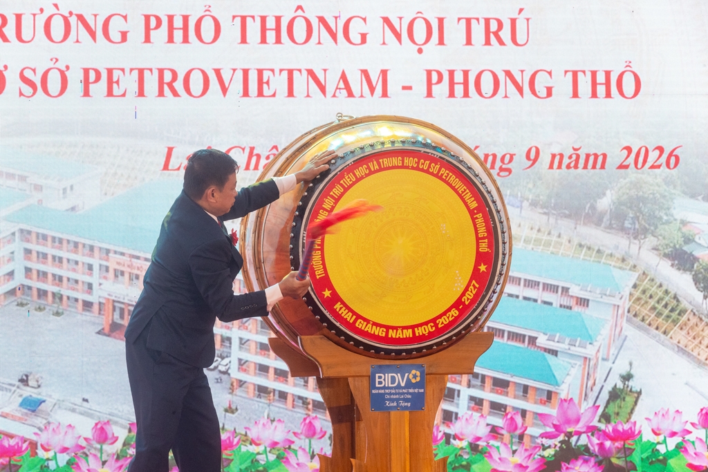 khanh thanh truong pho thong noi tru th thcs petrovietnam - phong tho lai chau hinh anh 1