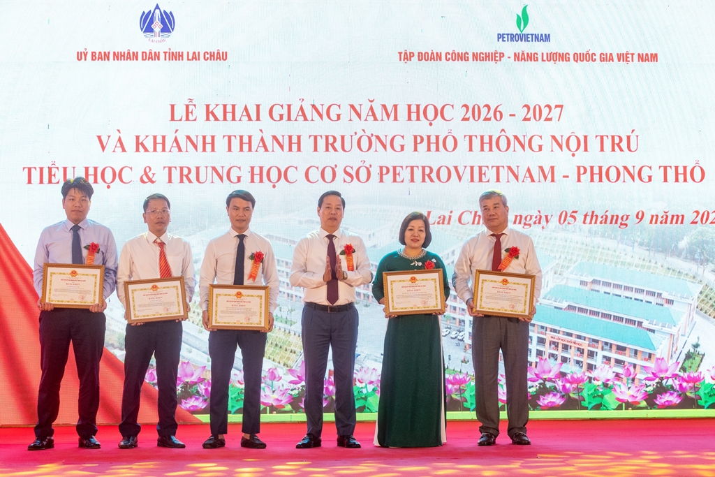 khanh thanh truong pho thong noi tru th thcs petrovietnam - phong tho lai chau hinh anh 10