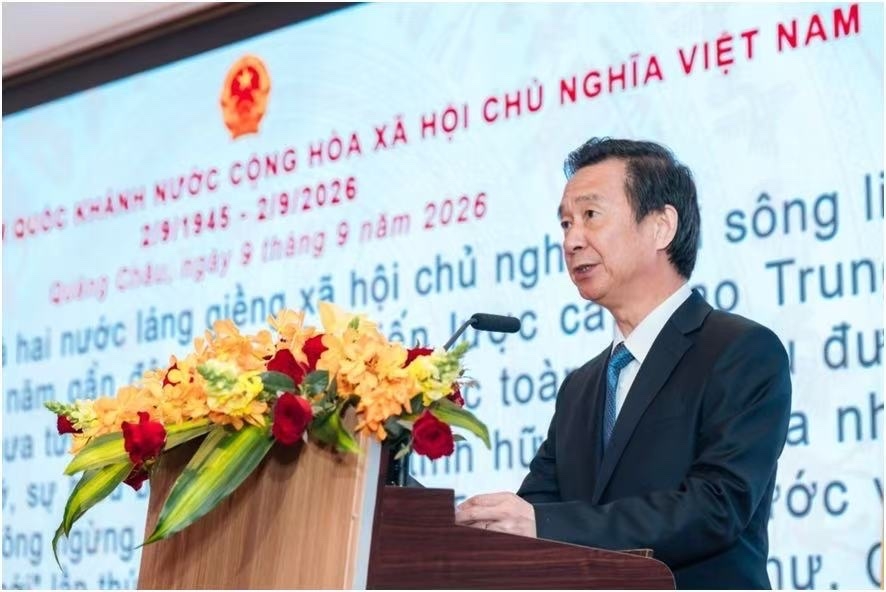le ky niem 81 nam quoc khanh viet nam tai quang chau, trung quoc hinh anh 4