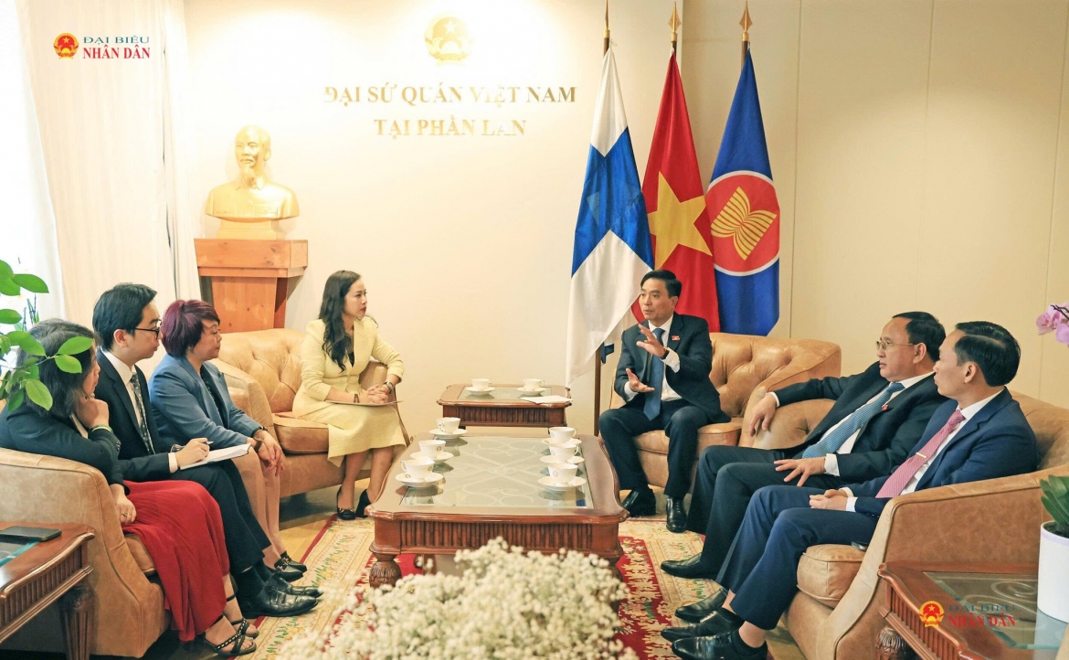 pho chu tich quoc hoi nguyen doan anh tham, lam viec tai phan lan hinh anh 2