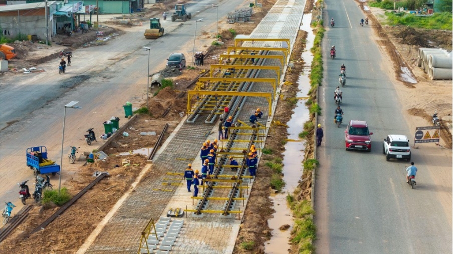 giu nhip thi cong xuyen ky nghi quoc khanh tren dai cong truong apec phu quoc hinh anh 8