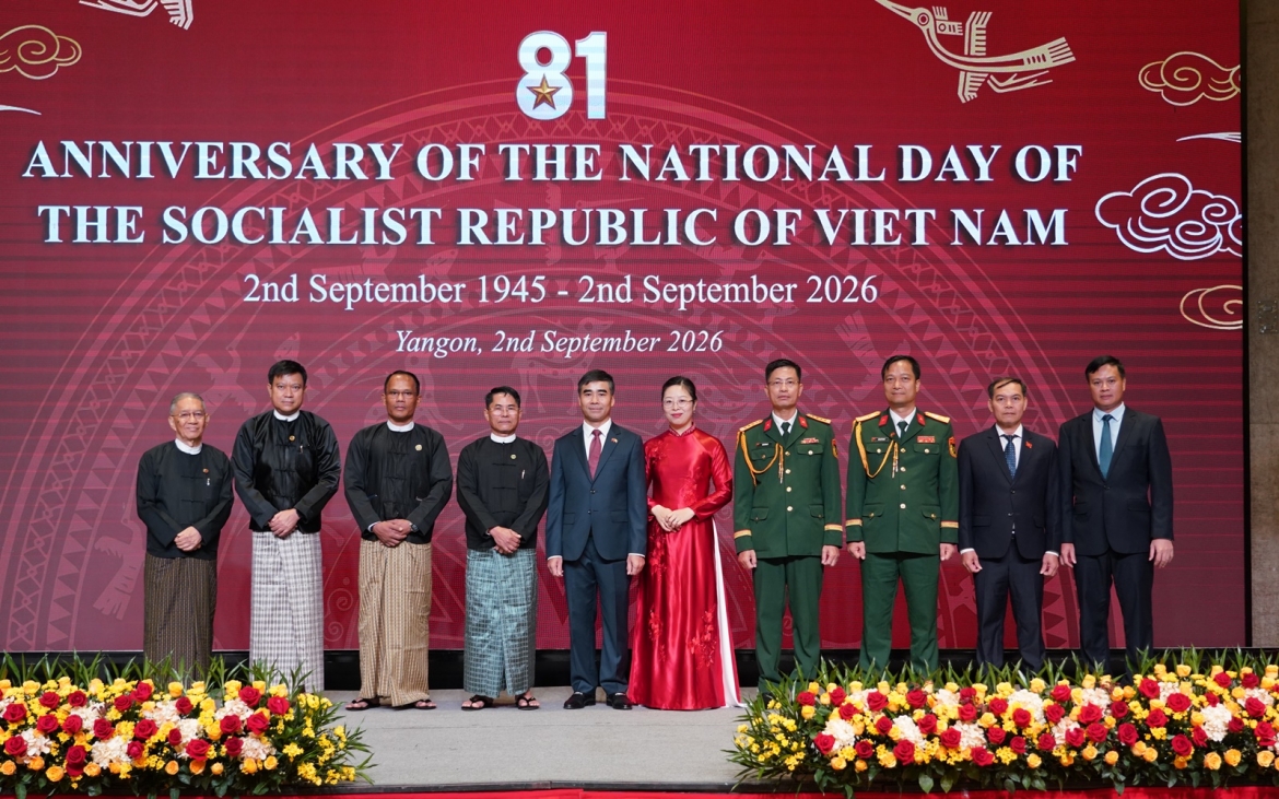long trong ky niem quoc khanh viet nam tai philippines va myanmar hinh anh 2