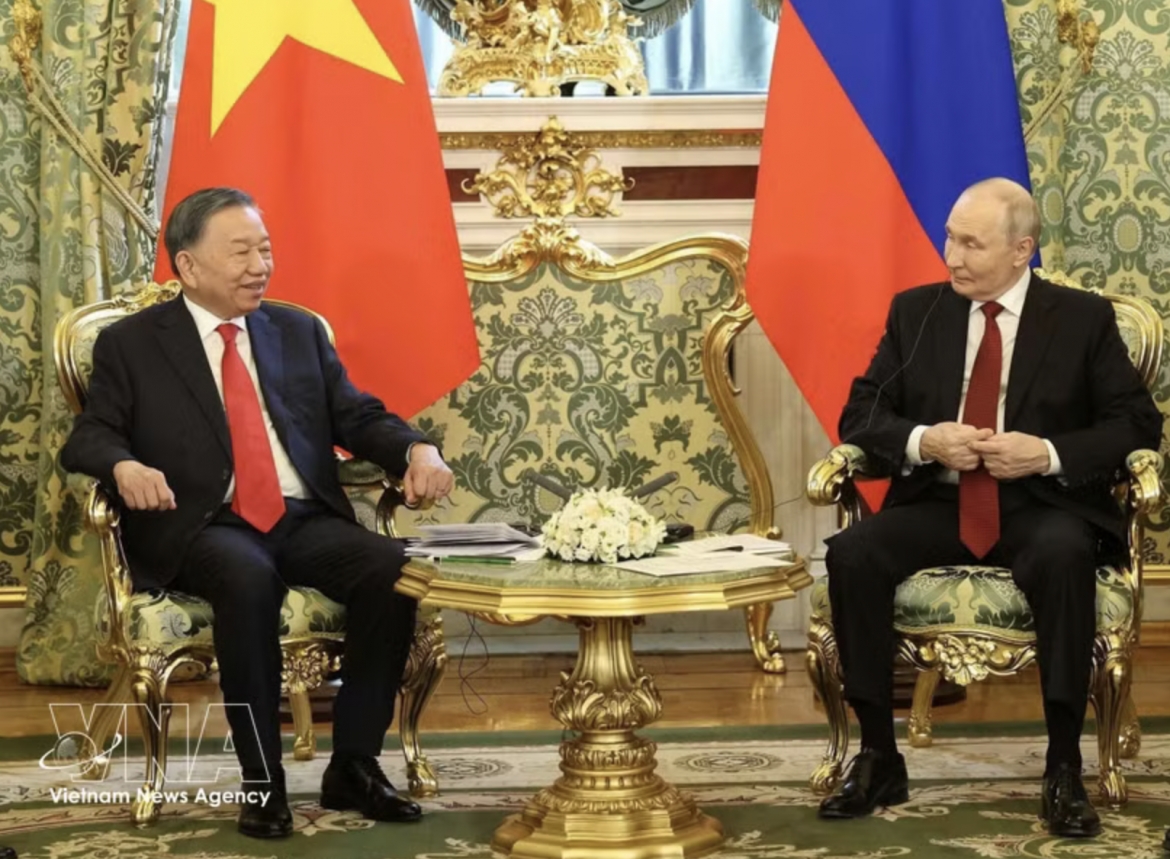 vietnam-russia relations enter new period with stronger, broader cooperation picture 1