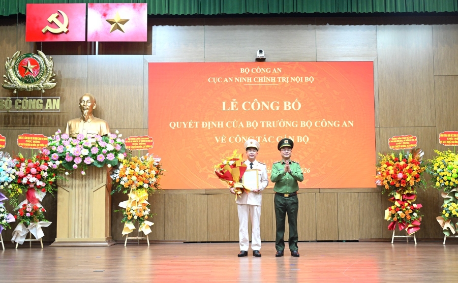 Dai ta nguyen Dai Dong giu chuc cuc truong cuc an ninh chinh tri noi bo hinh anh 1