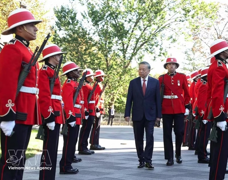 governor general of canada hosts welcome ceremony for vietnam s top leader picture 1