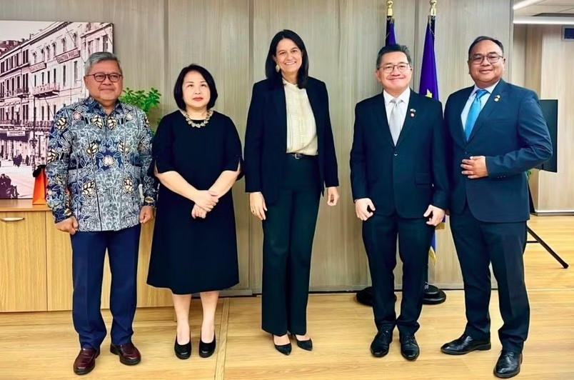 greece seeks to recruit more vietnamese workers picture 1
