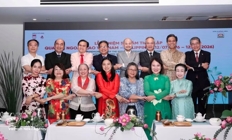 people-to-people diplomacy nurtures vietnam-philippines friendship picture 1
