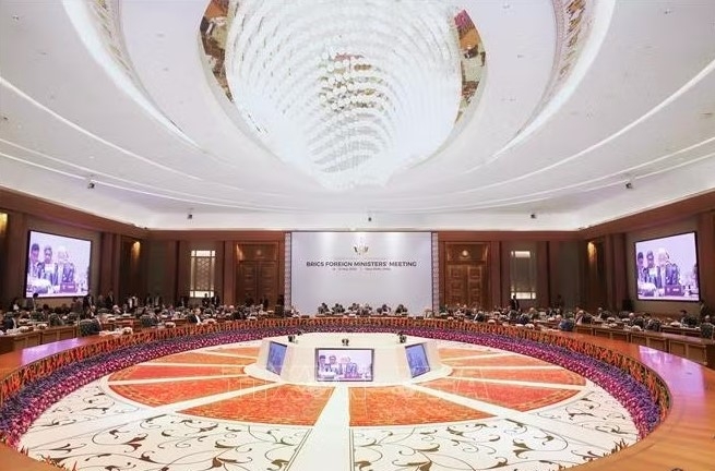 pm s attendance at brics summit affirms vietnam s role, responsible contributions picture 1