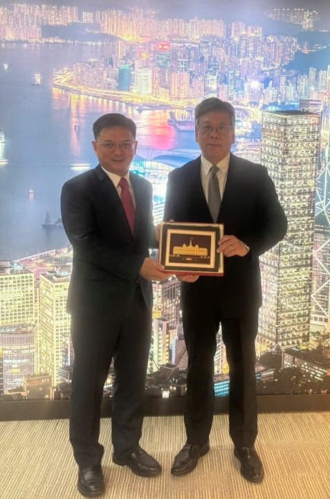 ho chi minh city seeks to strengthen substantive cooperation with hong kong picture 1