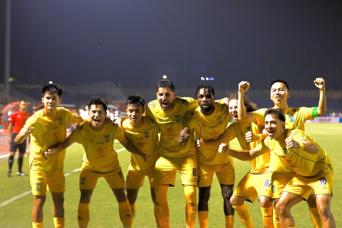 nhan dinh ha noi fc vs slna vong 2 v-league 2026 2027 hinh anh 2