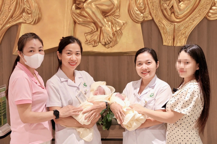 thai phu 19 tuoi xin bac si mo nhac doremon khi can thiep cuu song thai hinh anh 1