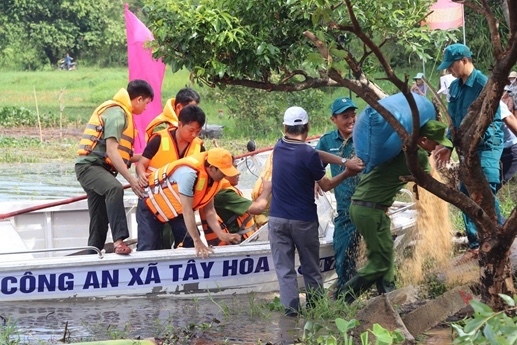 cong an xa o Dak lak ren ky nang cuu ho mua mua hinh anh 1