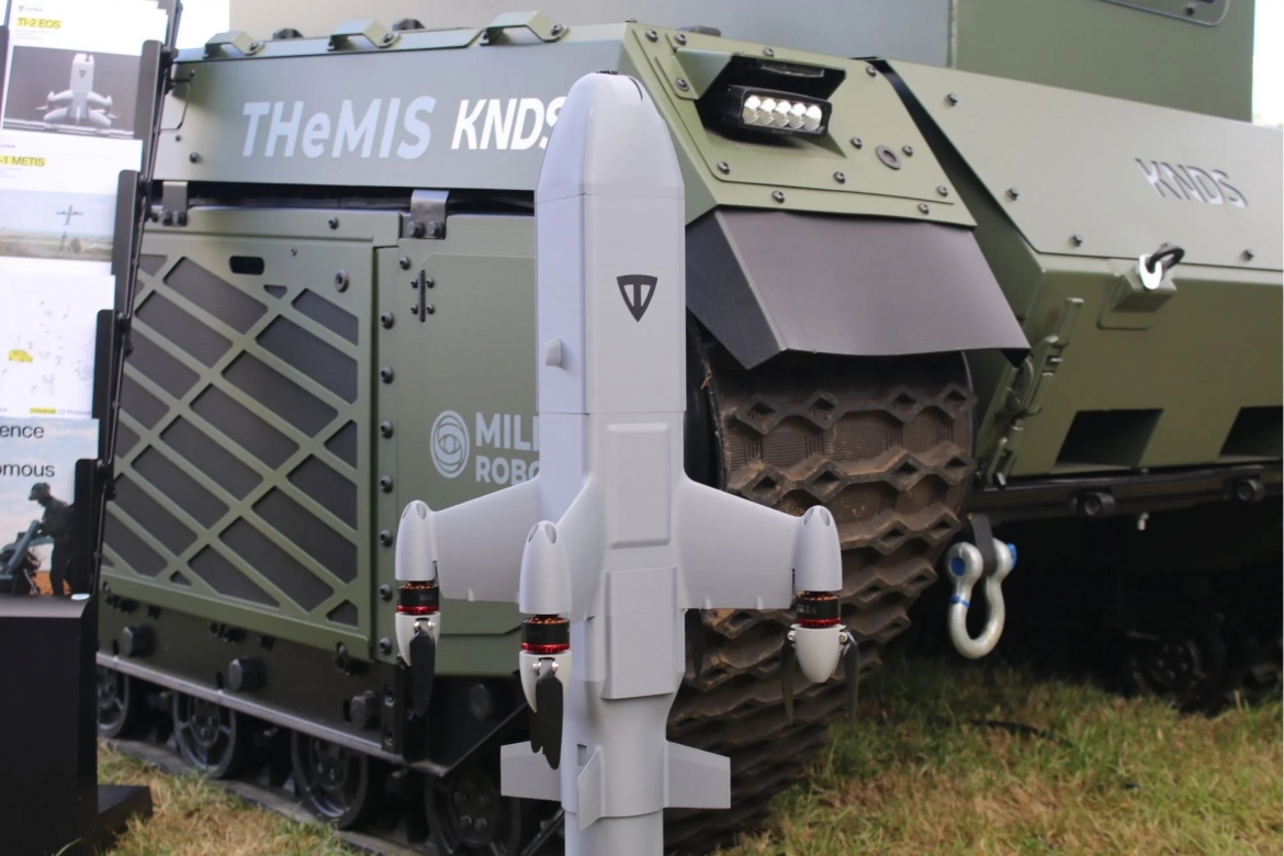 xe tu hanh themis san uav bang ten lua danh chan hyperion hinh anh 1