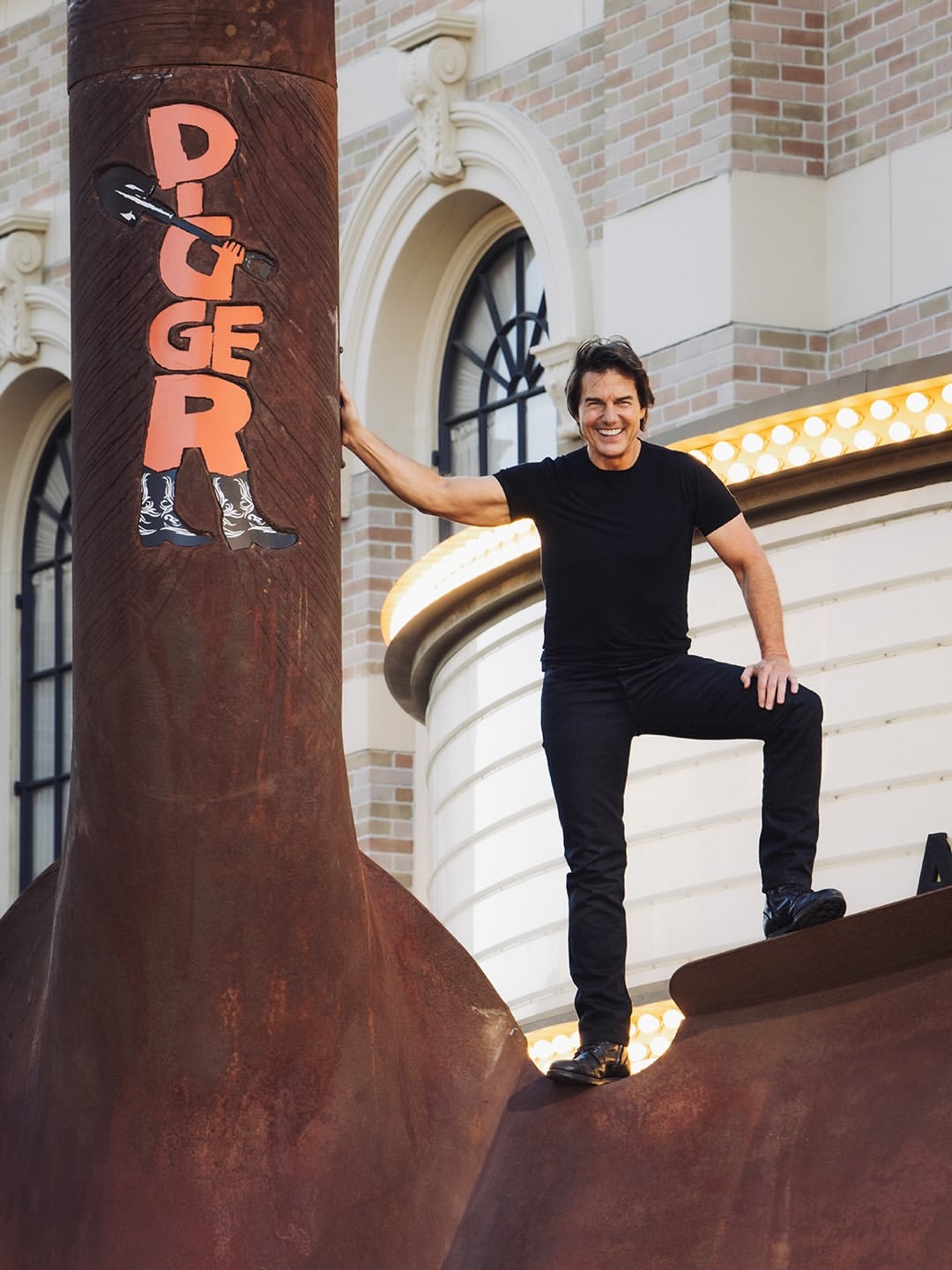tom cruise o tuoi 64 sau hao quang van dang hoc lam phim hinh anh 7
