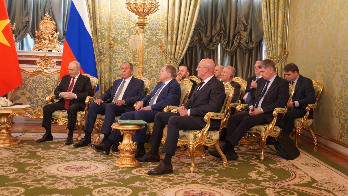 tong bi thu, chu tich nuoc to lam hoi dam voi tong thong nga vladimir putin hinh anh 4