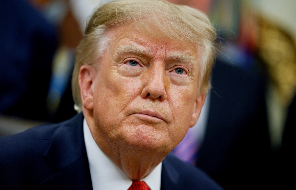 Ong trump ky dao luat trung phat nga lien quan xung dot ukraine hinh anh 1