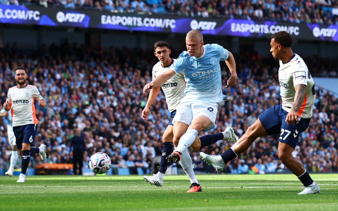 truc tiep man city 1-0 coventry vong 3 ngoai hang anh 2026 2027 hinh anh 1