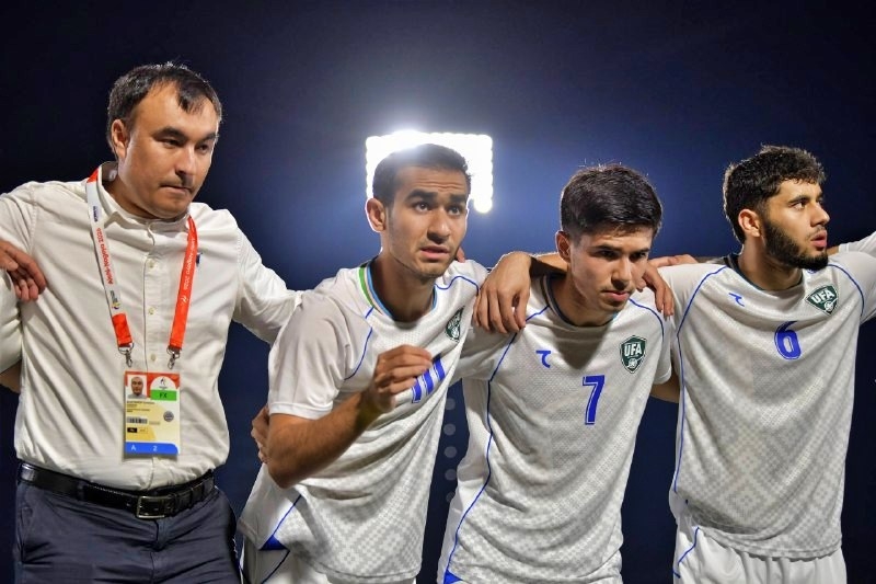 truc tiep u23 kuwait 0-2 u23 uzbekistan u23 viet nam lien tiep don tin vui hinh anh 3