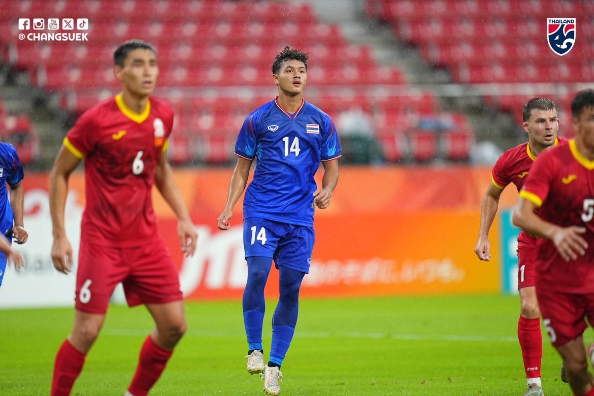 truc tiep u23 thai lan 1-2 u23 kyrgyzstan phung phi co hoi giong u23 viet nam hinh anh 3