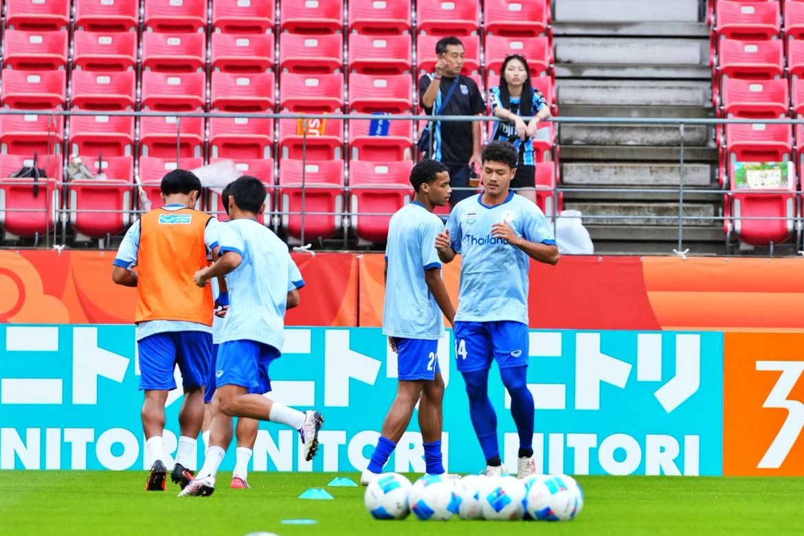 truc tiep u23 thai lan 1-2 u23 kyrgyzstan phung phi co hoi giong u23 viet nam hinh anh 16