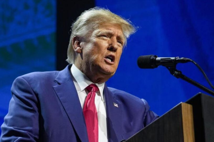Ong trump ky du luat ngan sach tam thoi, chinh phu thoat nguy co dong cua hinh anh 1