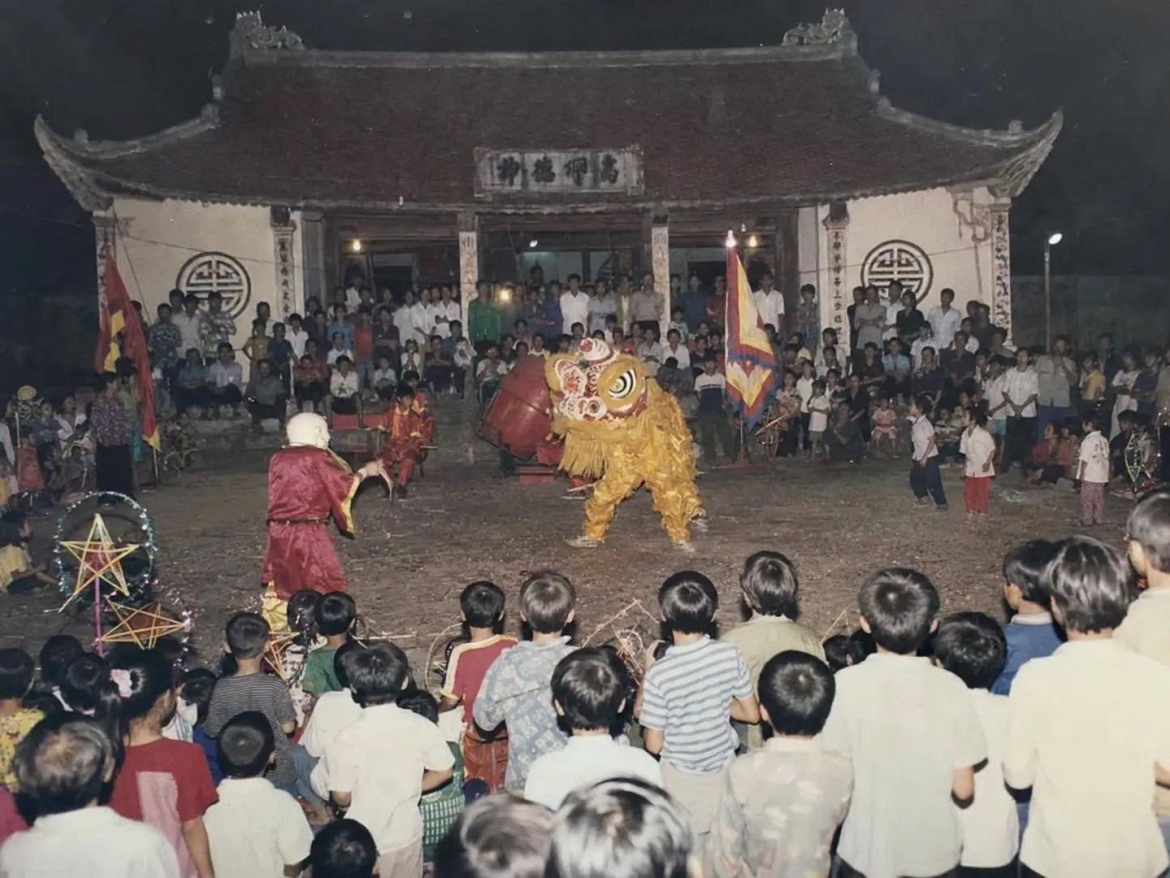 nho trung thu xua khi mang xa hoi la nhung con ngo hinh anh 2