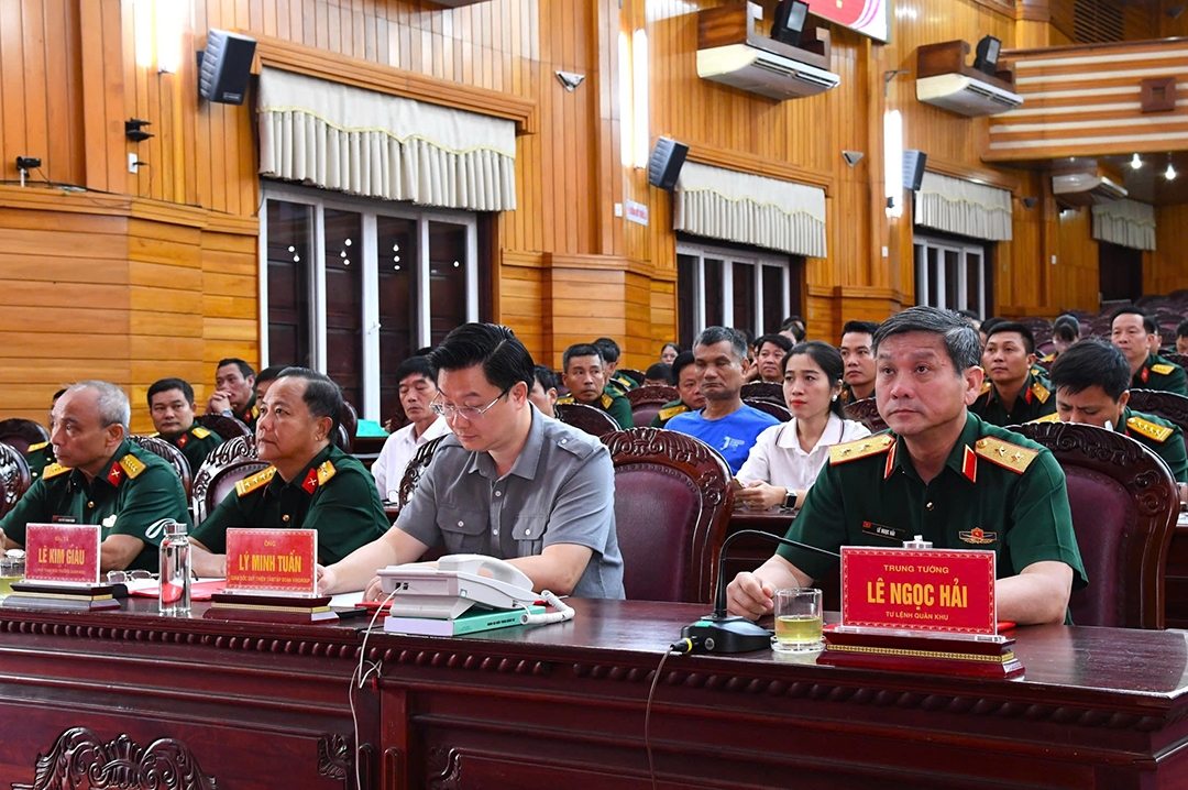 quan khu 5 tiep nhan may radar xuyen dat phuc vu tim kiem, quy tap hai cot liet si hinh anh 3