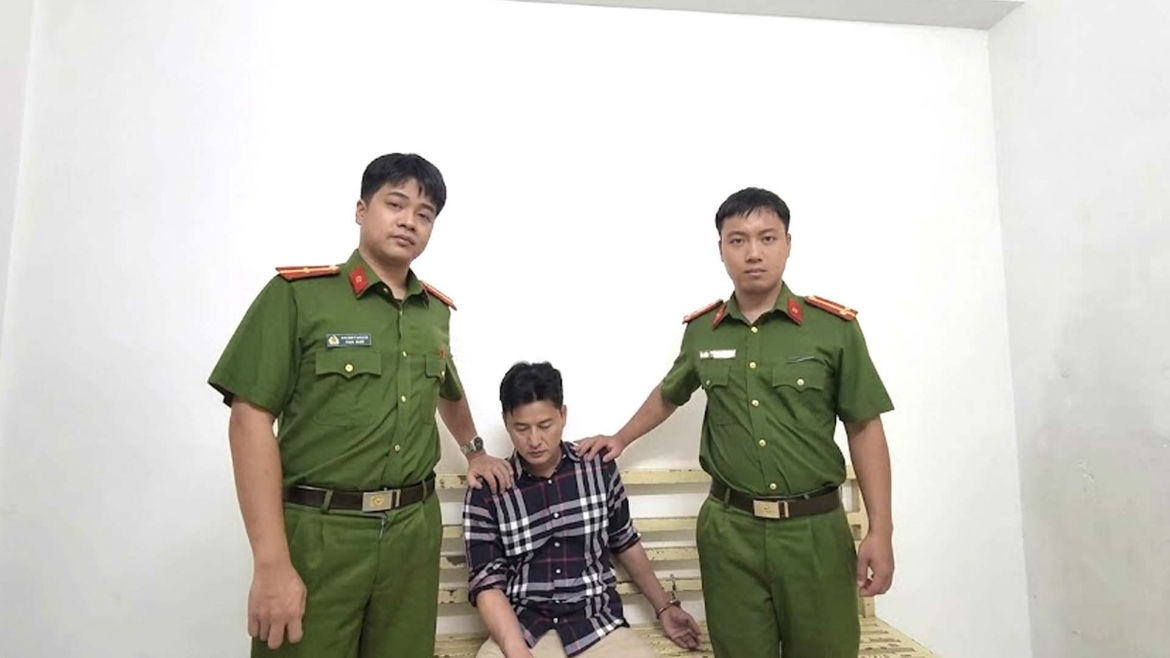 Bắt đối tượng truy nã bỏ trốn khi đang chữa bệnh bắt buộc