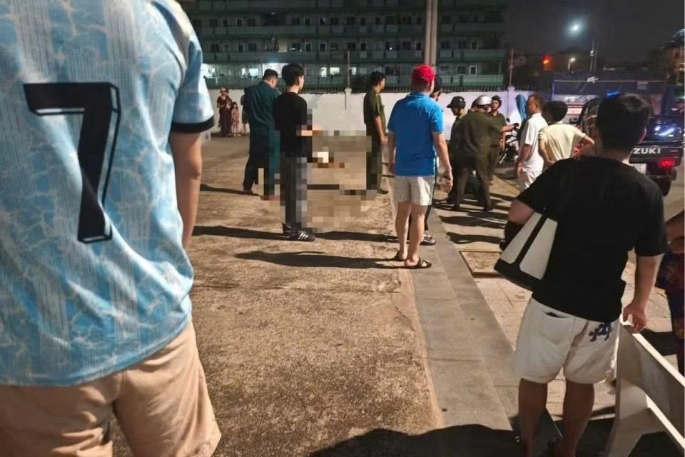 Den nha ban an uong, co gai roi tu tang 6 xuong san tu vong hinh anh 1