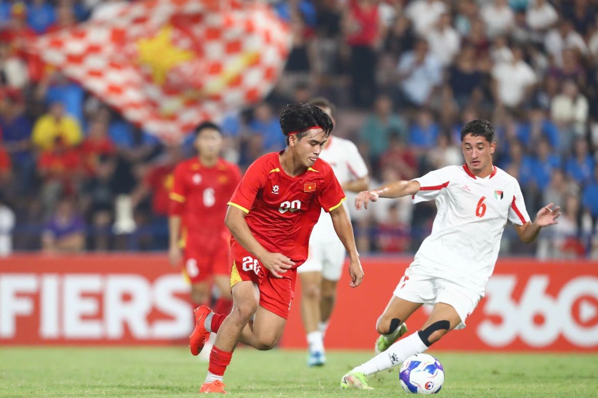 u20 viet nam se chien dau het minh de gianh ve di tiep hinh anh 1